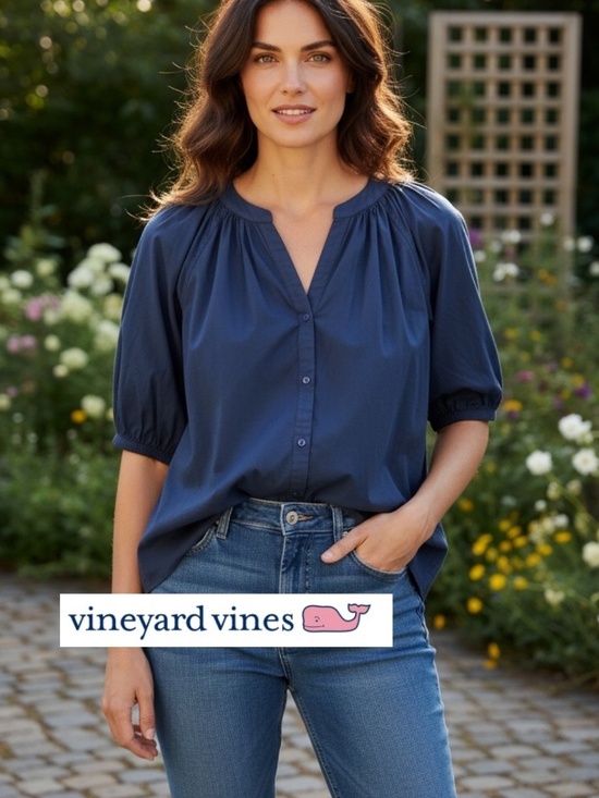 Vineyard Vines Tops - Vineyard Vines Navy Poplin V button top, M,  CB2759